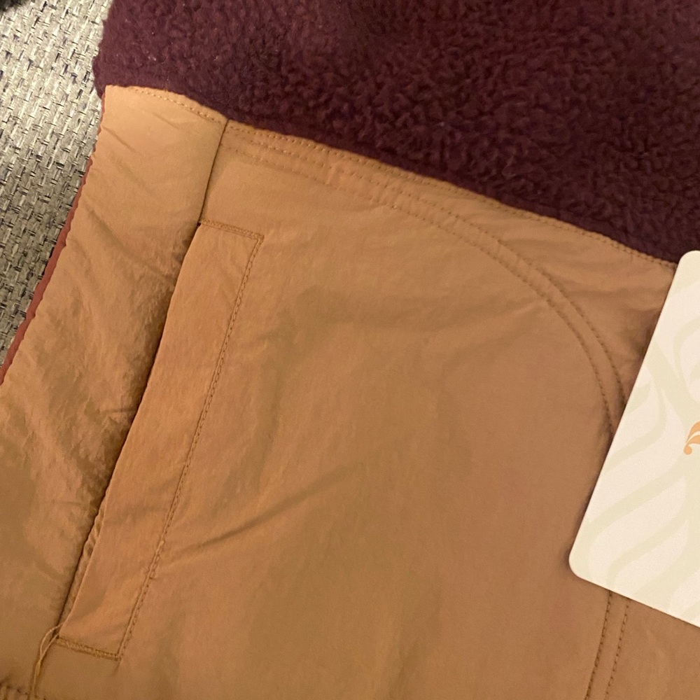Fabletics sweater - Picture 11 of 13